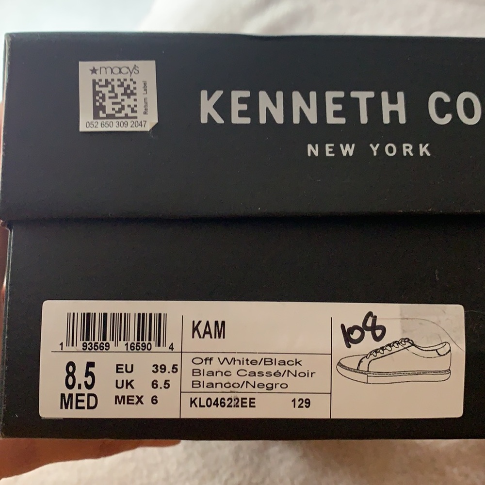 Kenneth Cole KAM SNAKE PRINT LEATHER SNEAKER - Picture 9 of 14